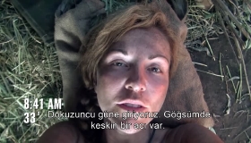 Silikonları patladığı için gidiyor Silikonları patladığı için gidiyor
