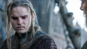 Vikings'te nerede kalmıştık? Hvitserk Vikings'te nerede kalmıştık? Hvitserk