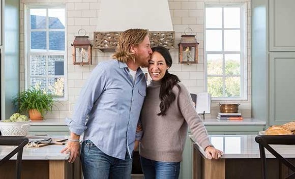 Chip ve Joanna Gaines çiftinden yılbaşı şarkıları Chip ve Joanna Gaines çiftinden yılbaşı şarkıları