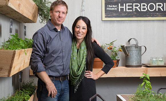 Chip ve Joanna Gaines sunar: Hayalimdeki Şato Chip ve Joanna Gaines sunar: Hayalimdeki Şato