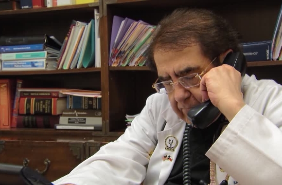 Dr. Nowzaradan ölüm haberini alıyor Dr. Nowzaradan ölüm haberini alıyor