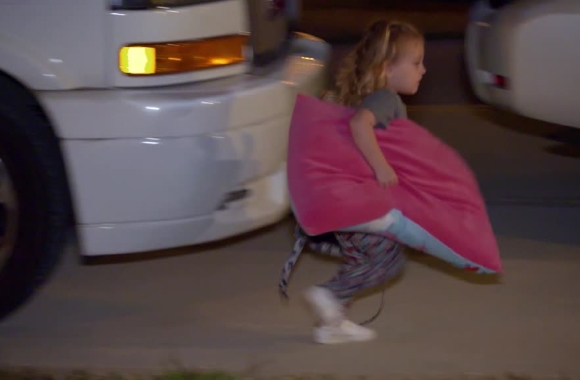 Beşizler pijama partisinde Beşizler pijama partisinde