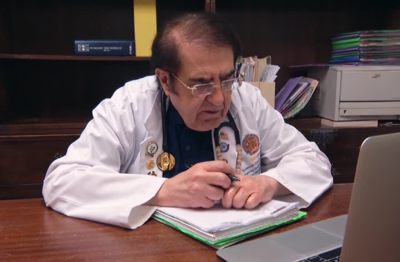 Dr. Now ve Steven aylar sonra ilk kez görüşüyor Dr. Now ve Steven aylar sonra ilk kez görüşüyor