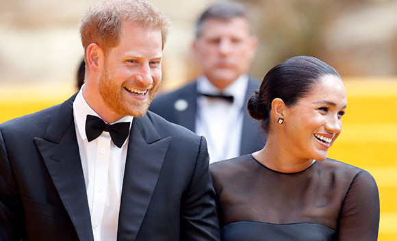 Meghan ve Harry kraliyetten tamamen ayrıldı Meghan ve Harry kraliyetten tamamen ayrıldı